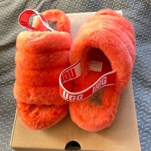 Women’s Fluff Yeah slides